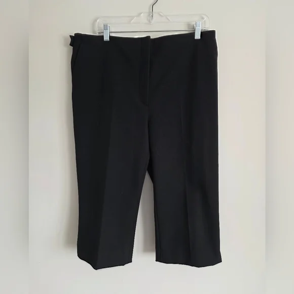 NEW ZARA | Viscose Blend Capris Pants Black Sz XL - Picture 3 of 9